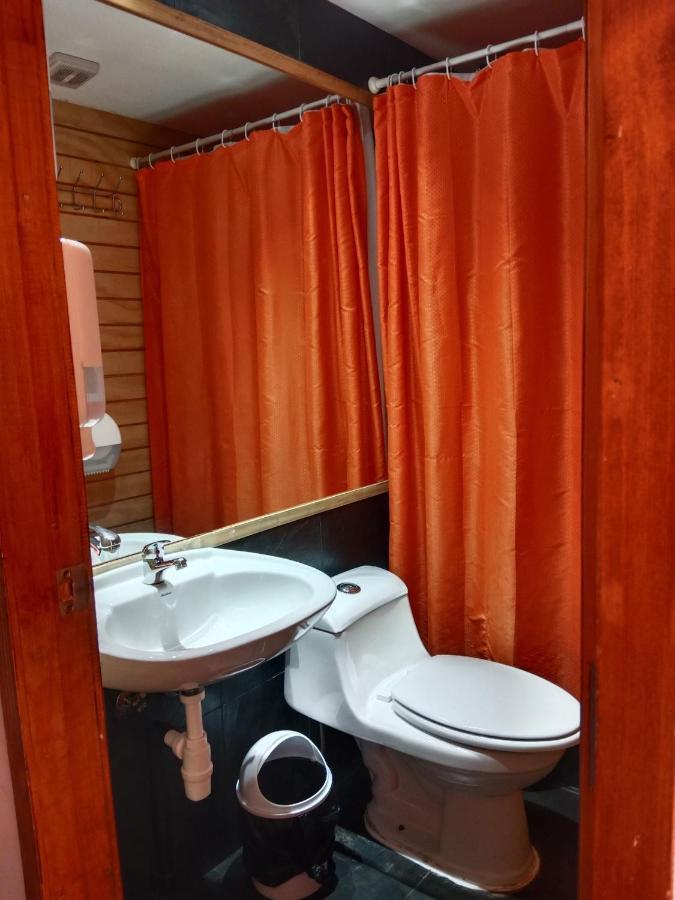 Almer Hostal Punta Arenas Luaran gambar