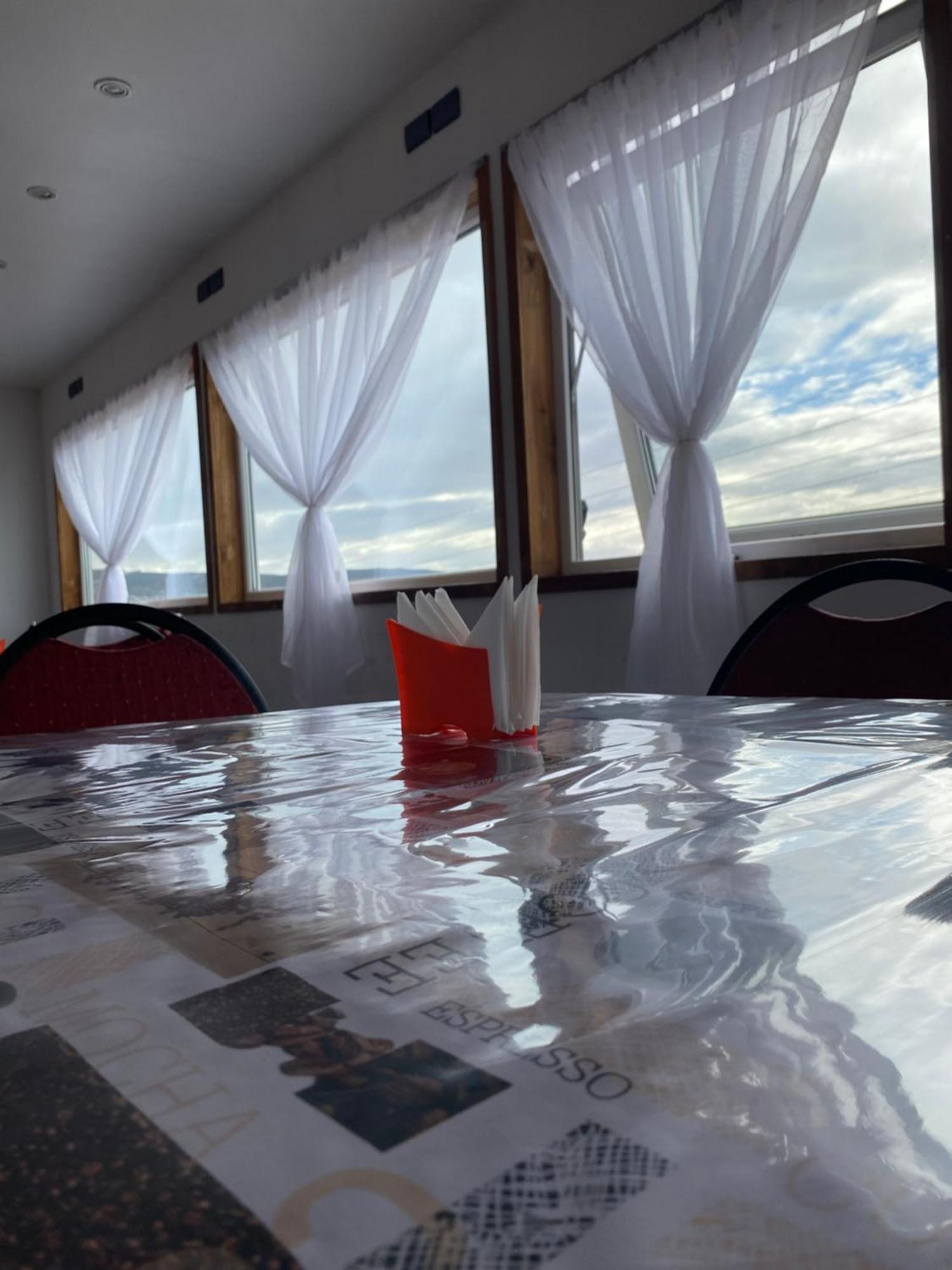 Almer Hostal Punta Arenas Luaran gambar