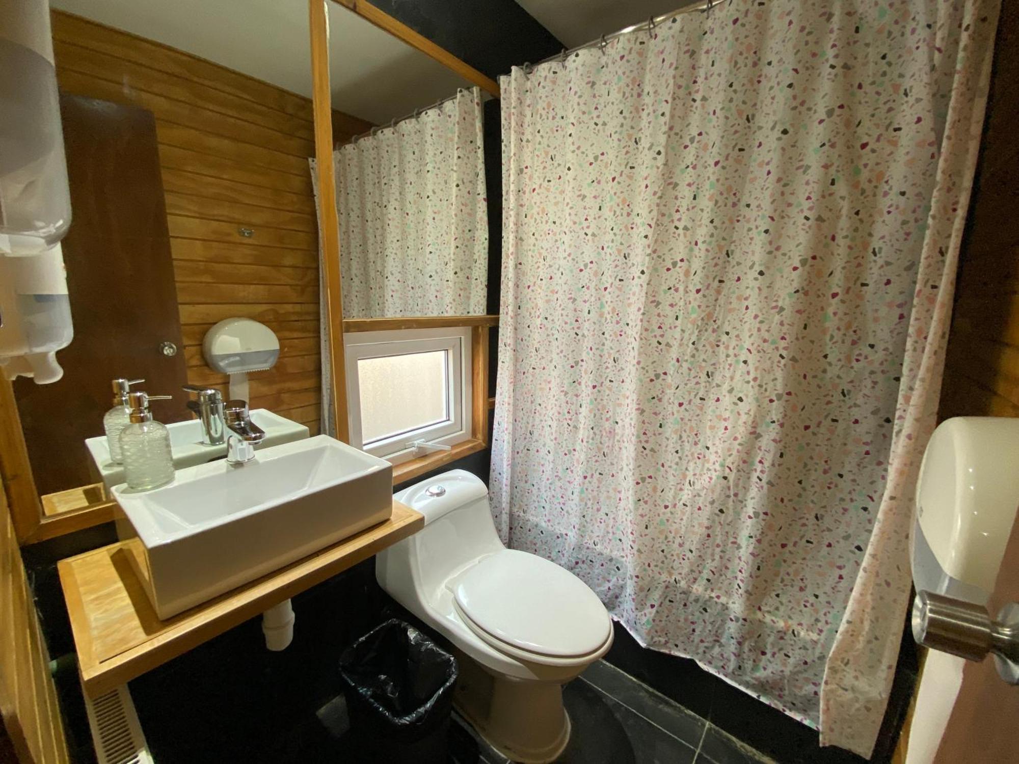 Almer Hostal Punta Arenas Luaran gambar